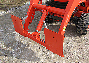Adapter Bracket - Kubota LA240/LA243 to Skid Steer - Thumbs